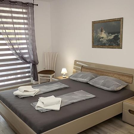 Apartment Lilia Kavarna Luaran gambar