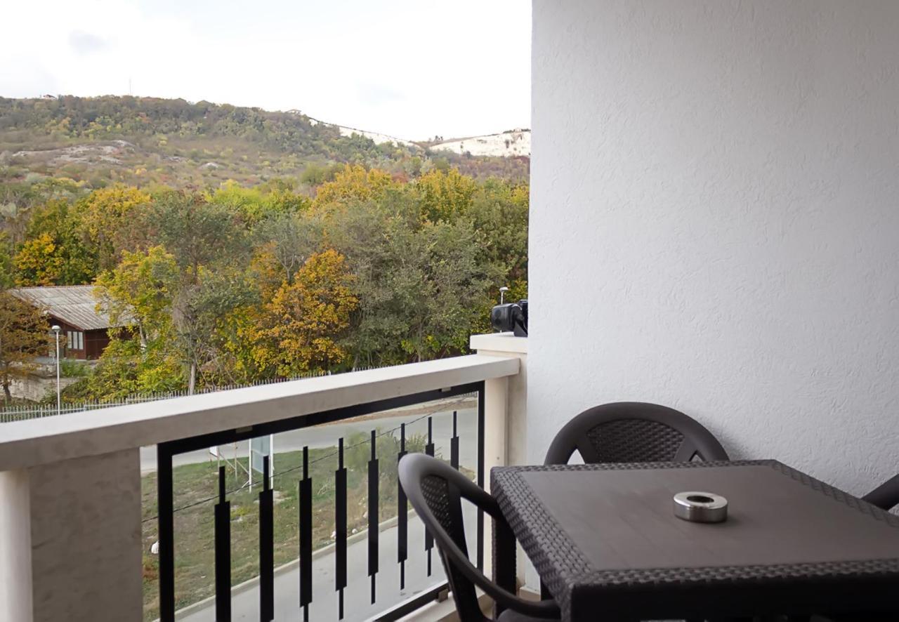 Apartment Lilia Kavarna Luaran gambar