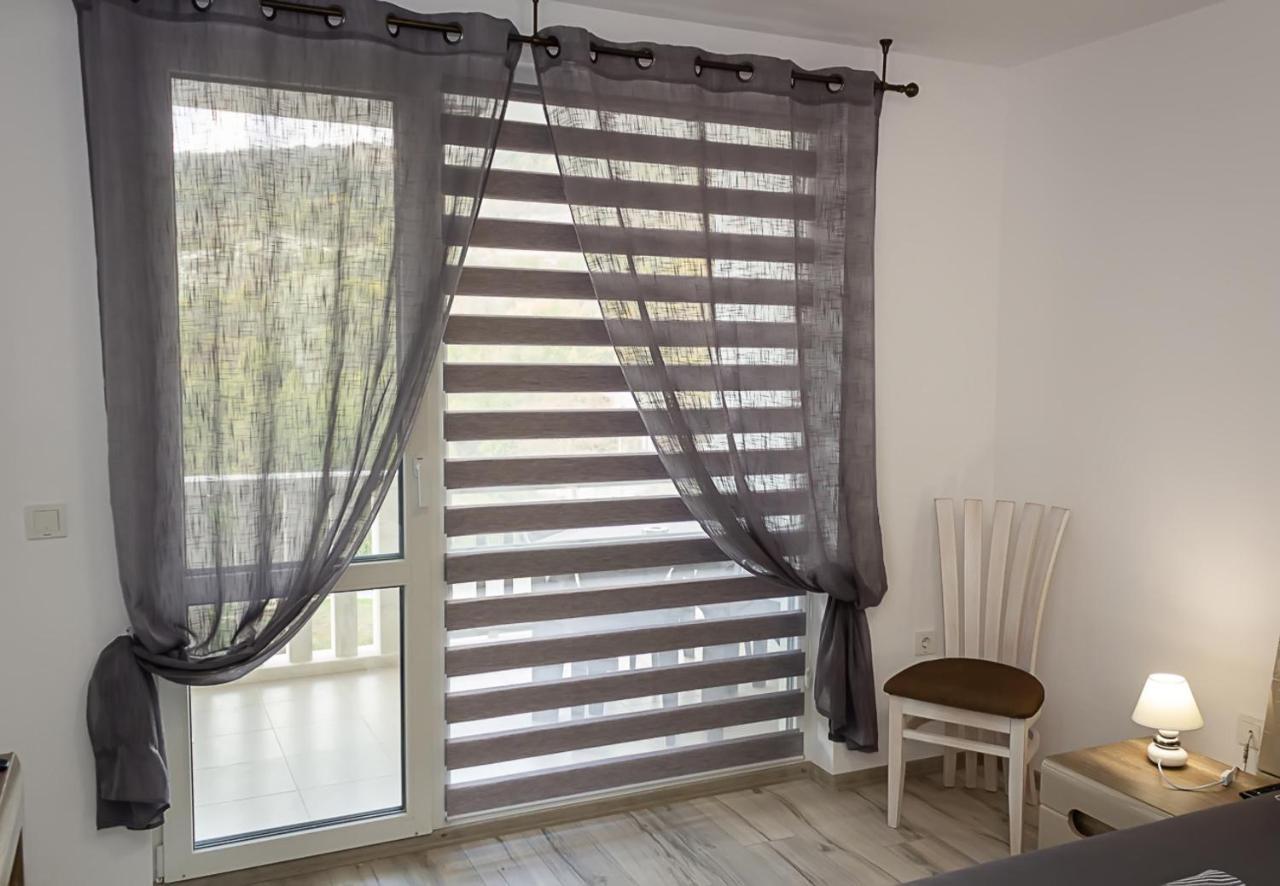 Apartment Lilia Kavarna Luaran gambar
