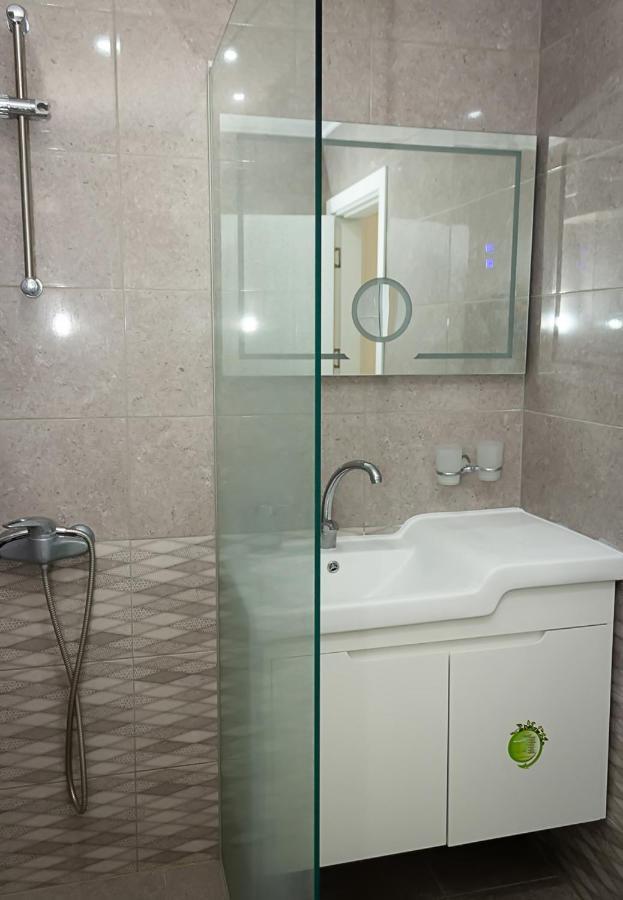 Apartment Lilia Kavarna Luaran gambar